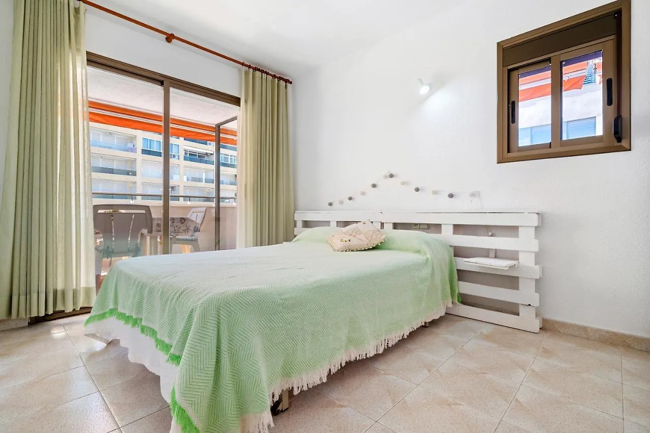 Ideal Familias Apartment La Pineda 0*,  Spain